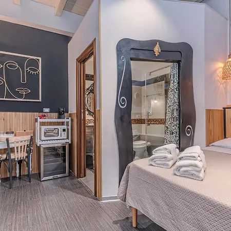 2 In The Historic Center Apartman Bari