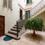 2 In The Historic Center *